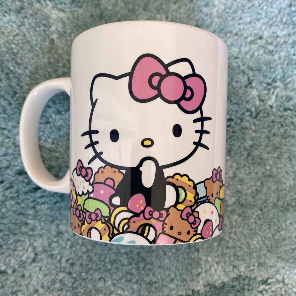 Hello Kitty Cafe Exclusive Ceramic Mug 2017. SOLD